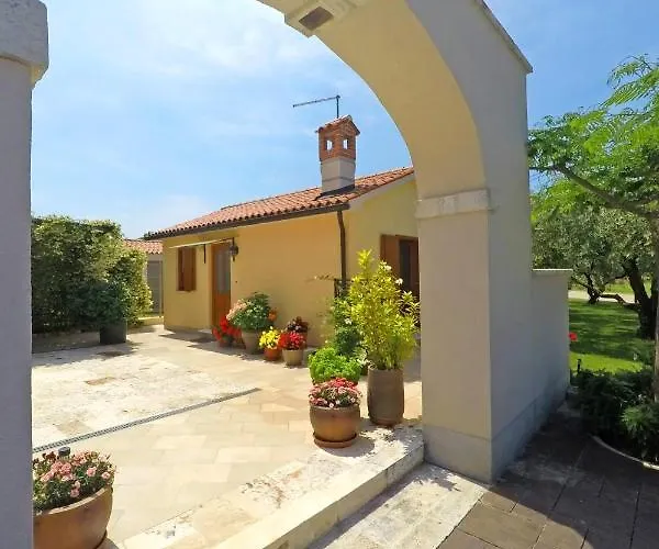 Studio Apartment Volta